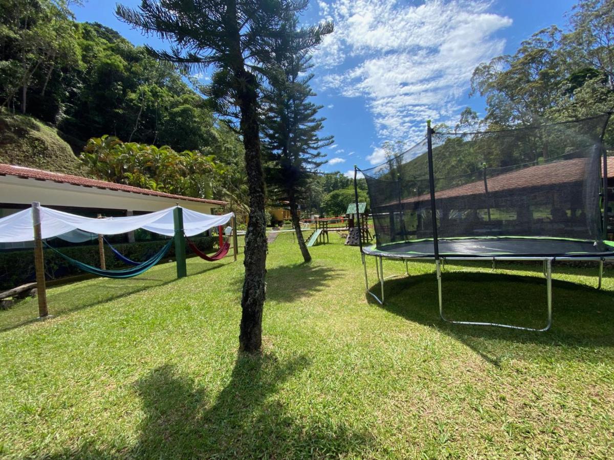 Hotel Fazenda Bonanza Энженьейру-Паулу-ди-Фронтин Экстерьер фото