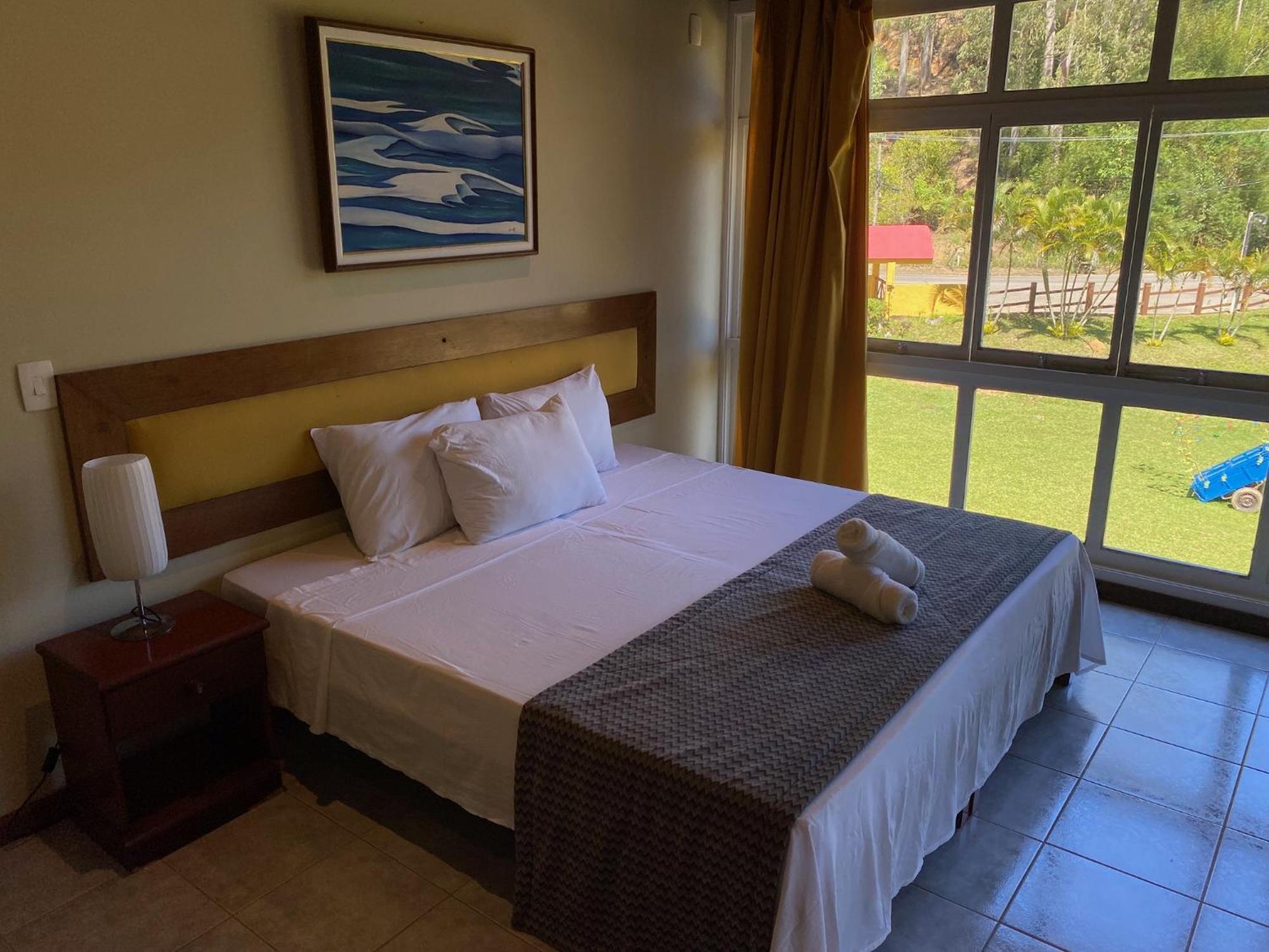 Hotel Fazenda Bonanza Энженьейру-Паулу-ди-Фронтин Экстерьер фото